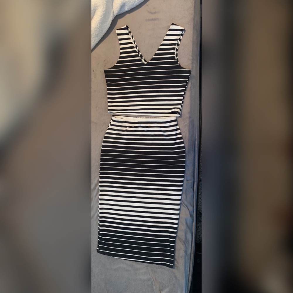 Two Piece Pencil Skirt & Crop